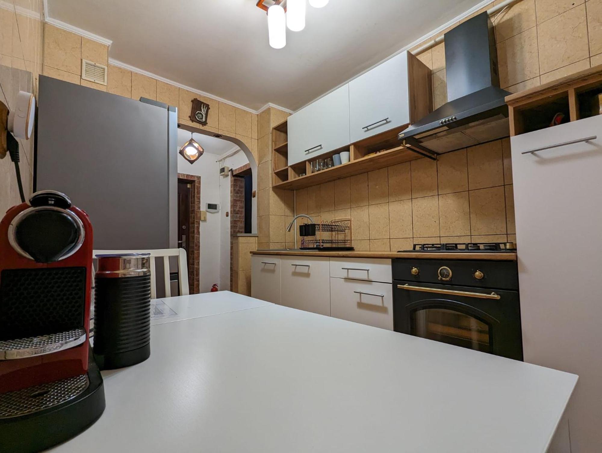 Modern Oasis With A Cozy Fireplace Your Stylish Apartment Minutes From Downtown Bucareste Exterior foto